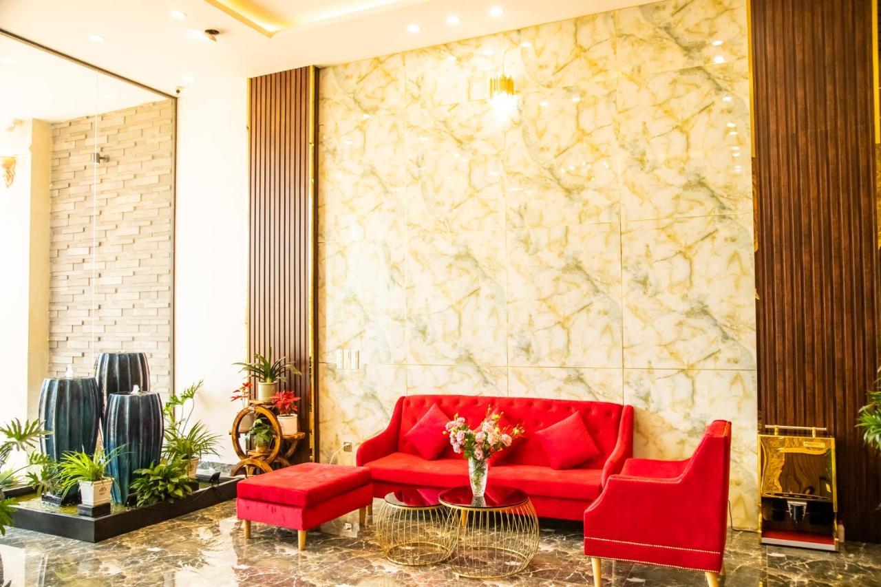 פלייקו La Mia Lakeview Hotel מראה חיצוני תמונה