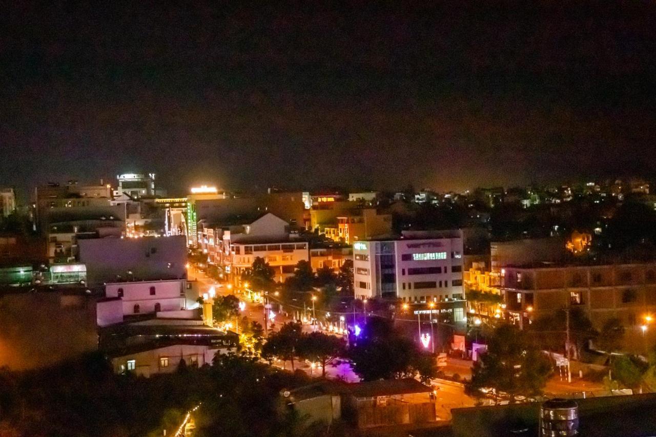 פלייקו La Mia Lakeview Hotel מראה חיצוני תמונה