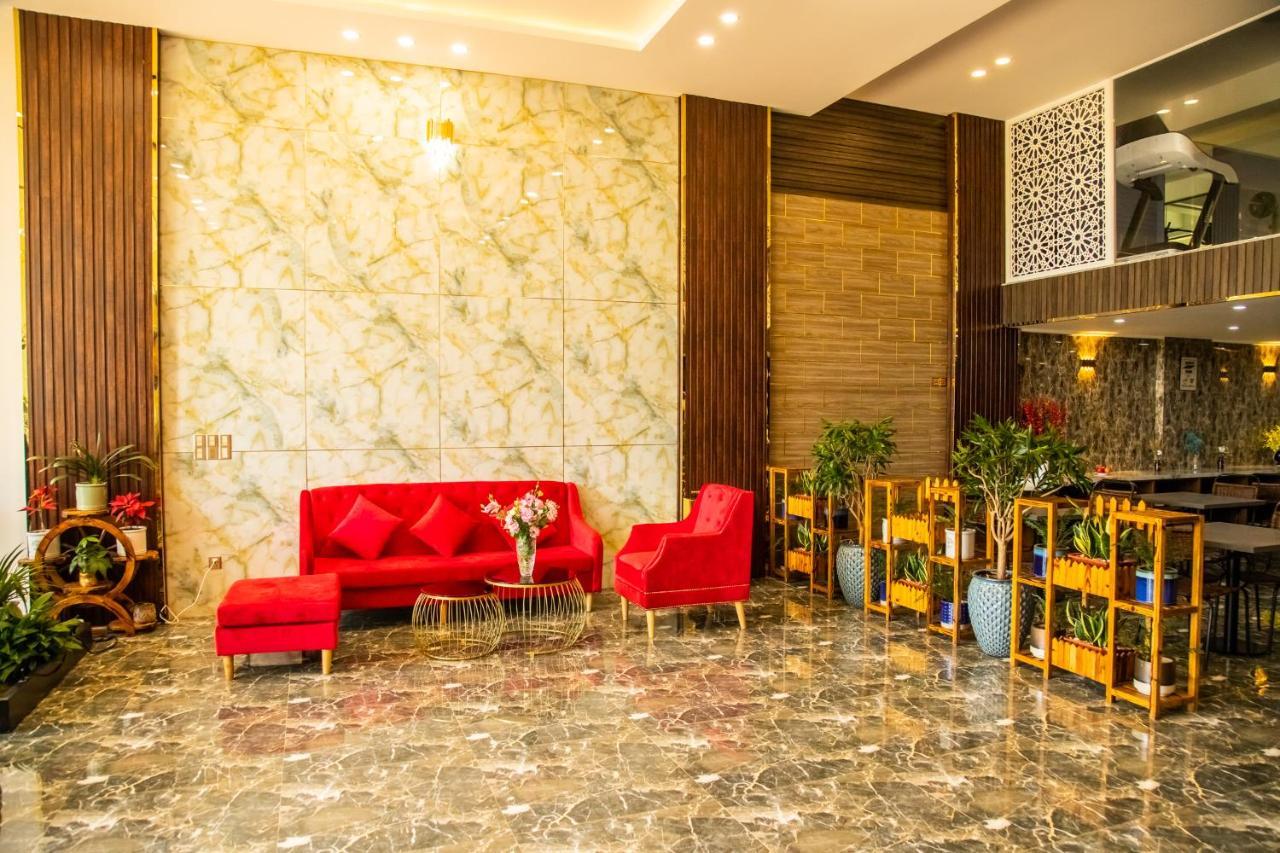 פלייקו La Mia Lakeview Hotel מראה חיצוני תמונה