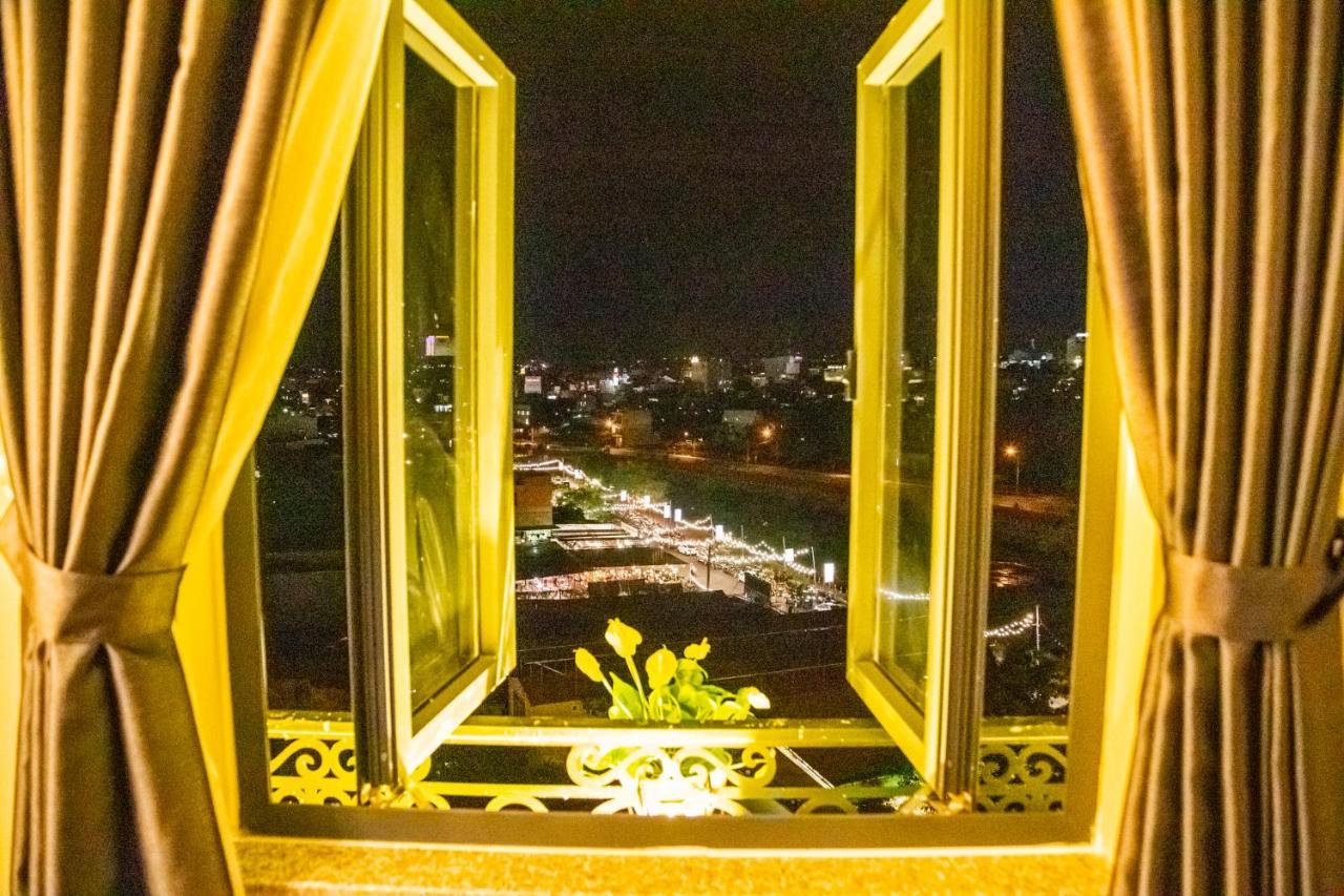 פלייקו La Mia Lakeview Hotel מראה חיצוני תמונה