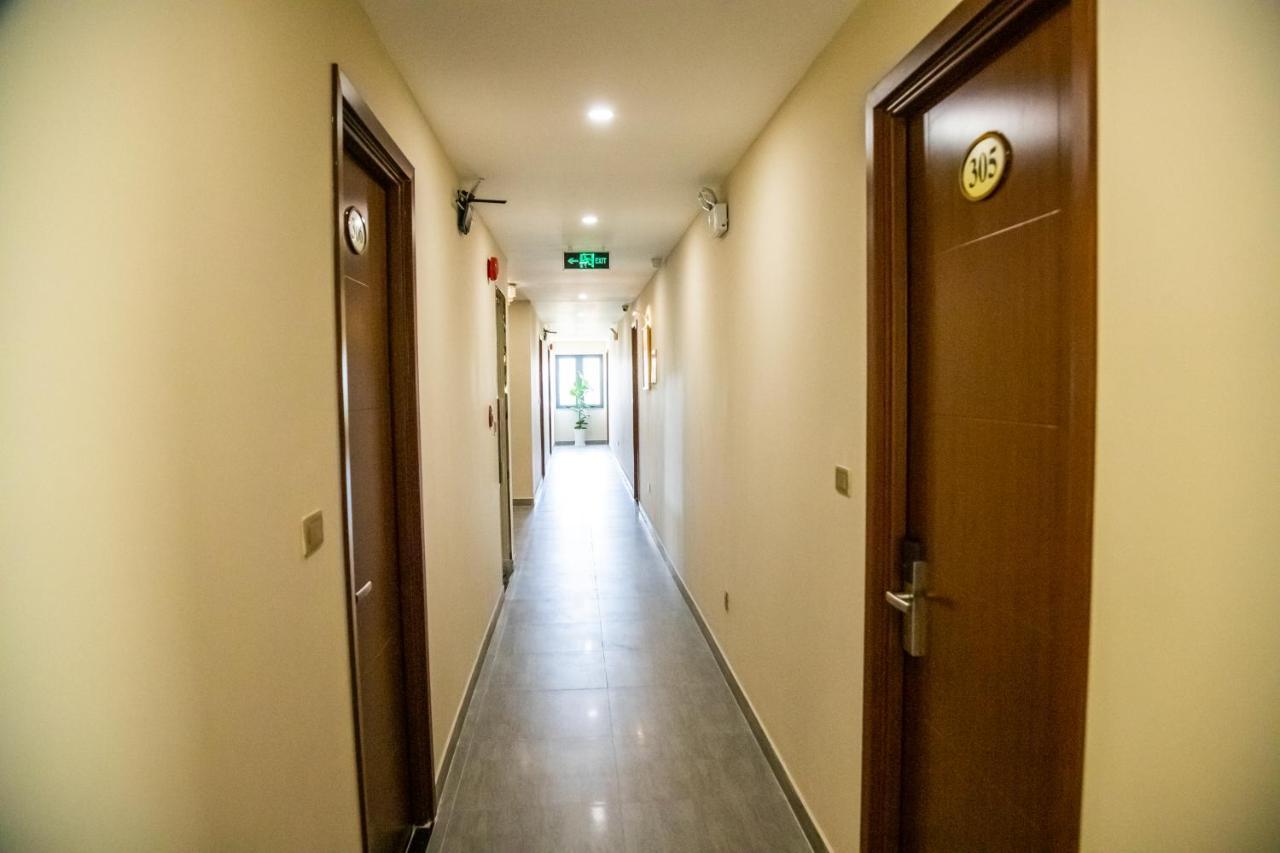 פלייקו La Mia Lakeview Hotel מראה חיצוני תמונה