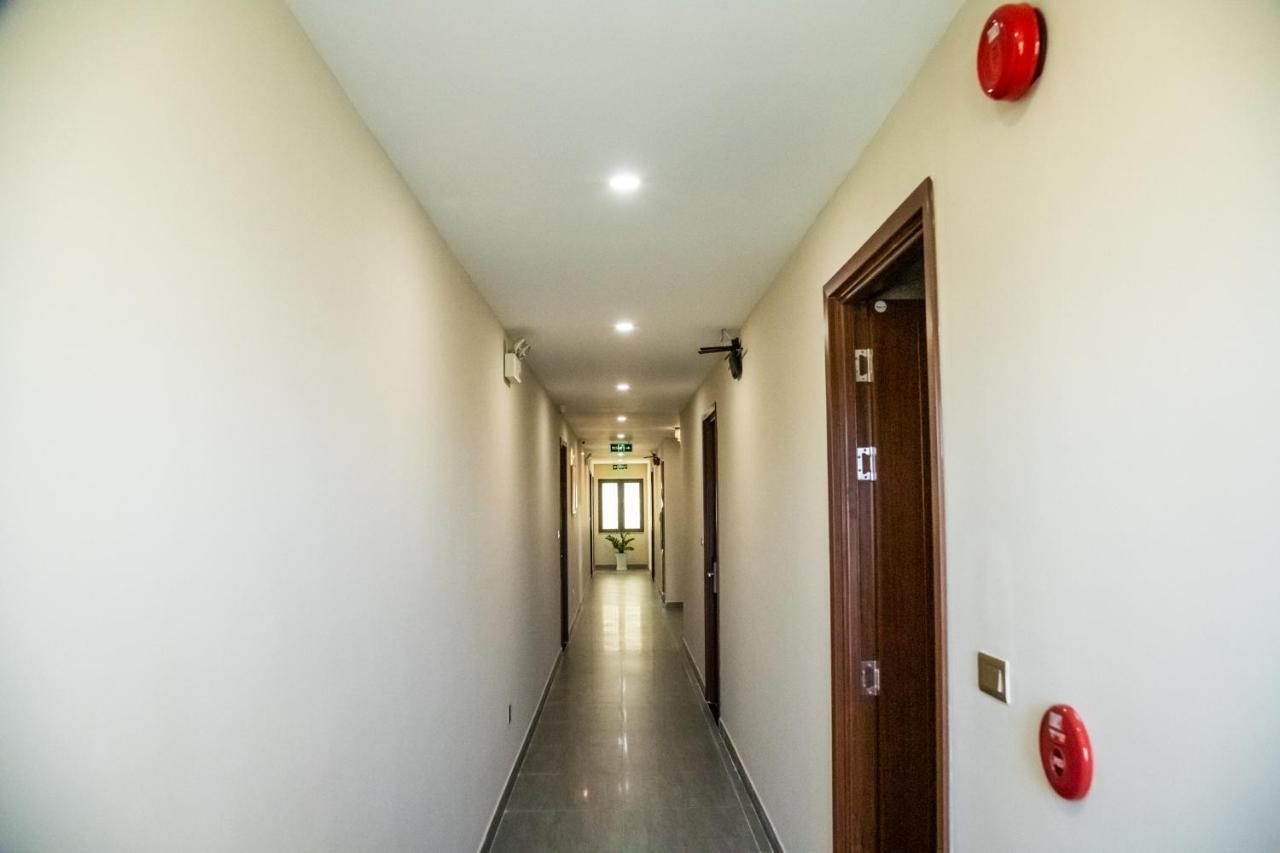 פלייקו La Mia Lakeview Hotel מראה חיצוני תמונה