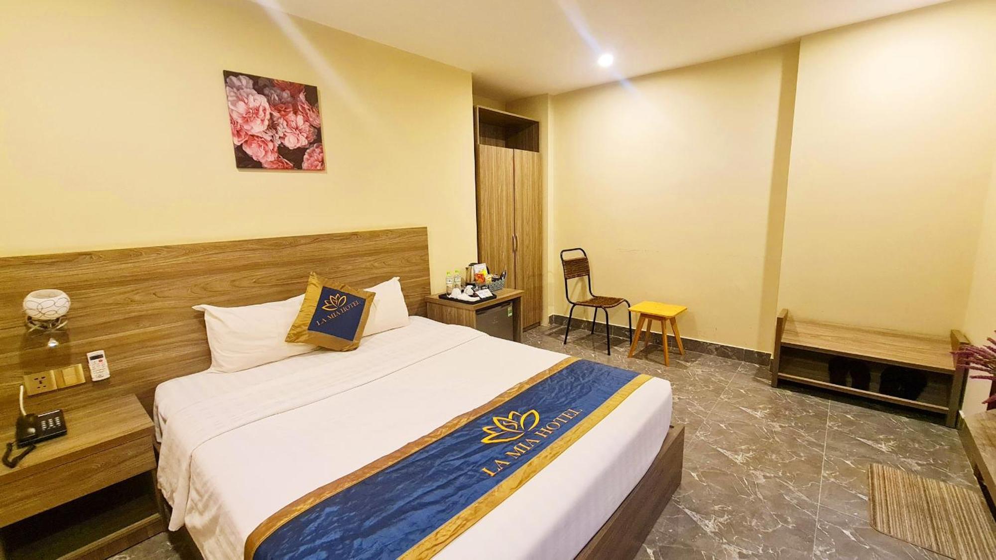 פלייקו La Mia Lakeview Hotel מראה חיצוני תמונה