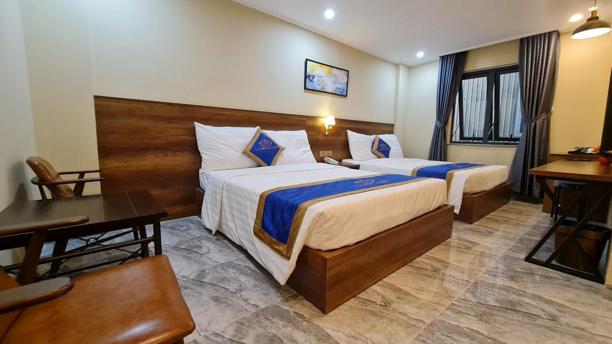 פלייקו La Mia Lakeview Hotel מראה חיצוני תמונה