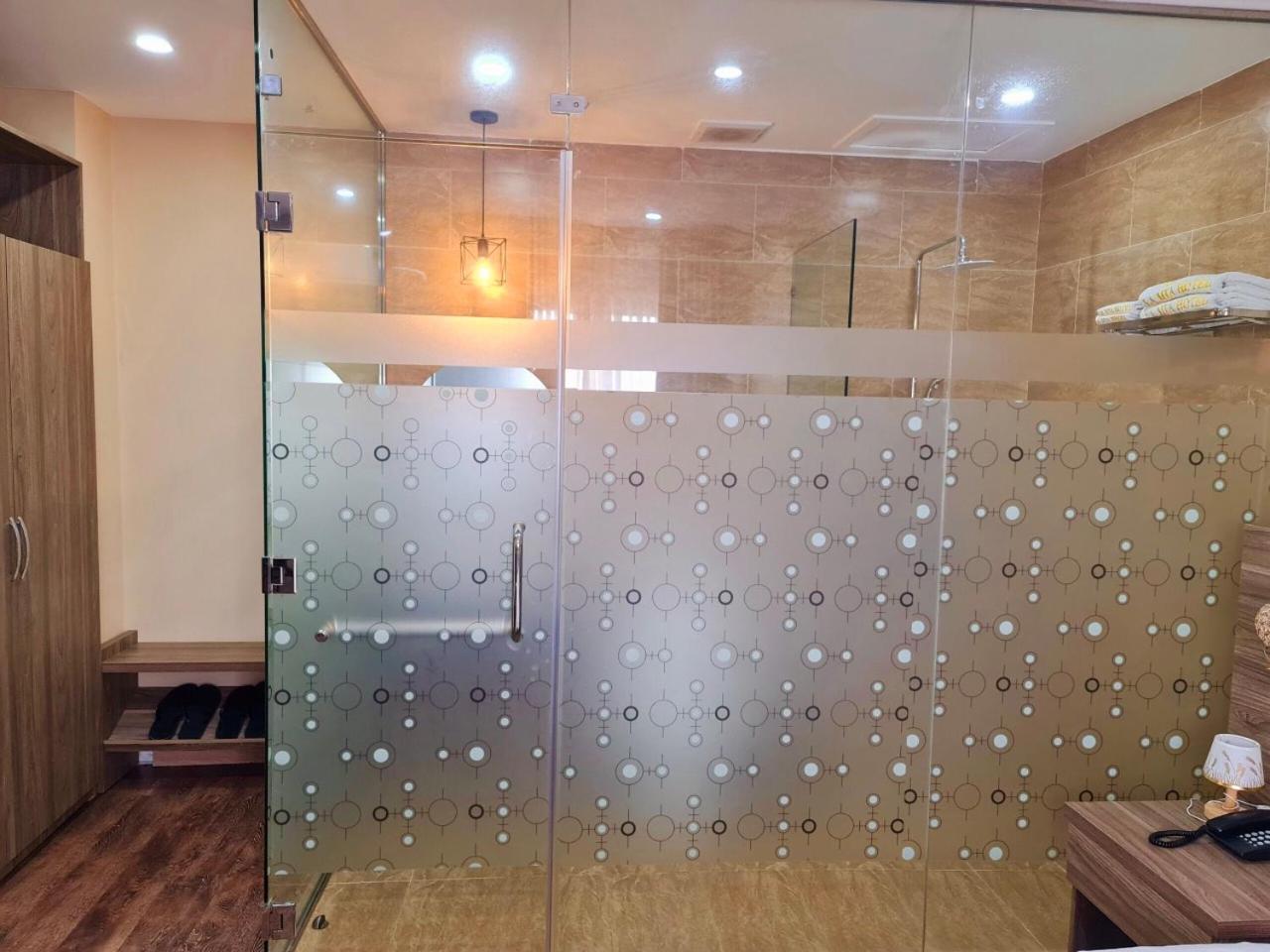 פלייקו La Mia Lakeview Hotel מראה חיצוני תמונה